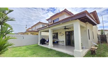 Hermosa Casa Unifamiliar en Venta, Woodlands Panamá Pacifico