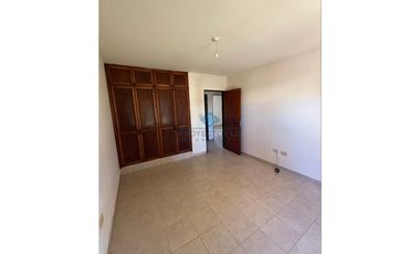 VENTA - CASA 3 DORMITORIOS - COLONIA CAROYA