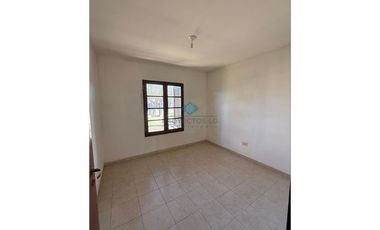 VENTA - CASA 3 DORMITORIOS - COLONIA CAROYA