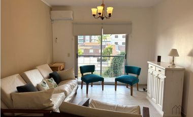 Departamento con cochera en el centro de Pinamar