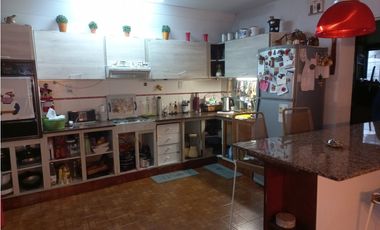 CHALET VENTA CALLE CAUPOLICAN