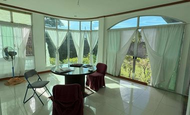 Rush Sales 800 sqm 6car garage Spacious House & Lot Tangub Bacolod city