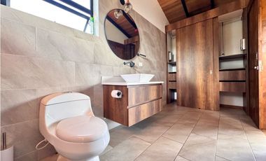 Vendo Casa campestre en Llanogrande