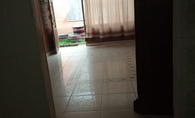 Oportunidad En Sibaté: Casa Esquinera De 4 Habs. En Parques Del Muña