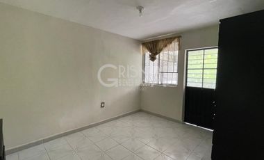 CASA EN VENTA EN COL. LAS GRANJAS