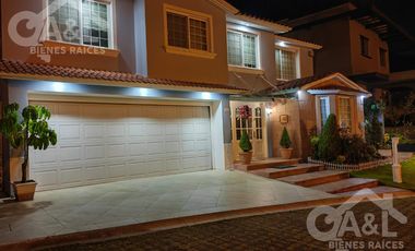 Casa en Venta Fraccionamiento Residencial El Lago