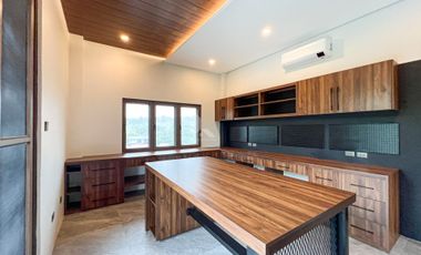 Gorgeous Modern Contemporary House and Lot For Sale in Eastland Heights,Antipolo