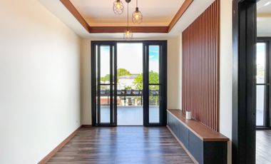 Splendid Modern Smart Home For Sale in BF Homes, Paranaque City