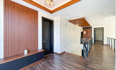 Splendid Modern Smart Home For Sale in BF Homes, Paranaque City
