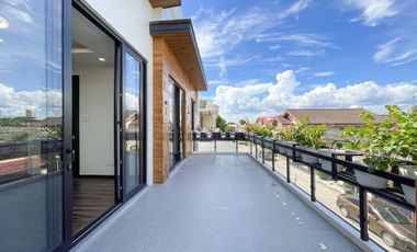 Splendid Modern Smart Home For Sale in BF Homes, Paranaque City