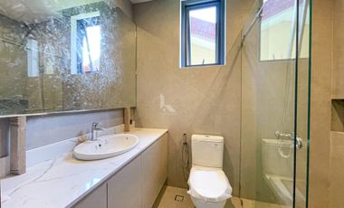 Notable Modern Contemporary House and Lot For Sale in Tahanan Village, BF Homes