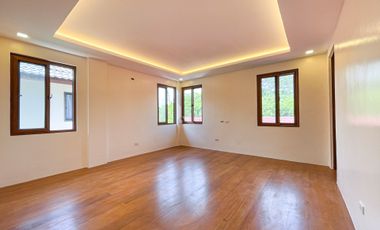 Sophisticated Modern Contemporary House and Lot For Sale in BF Homes, Parañaque