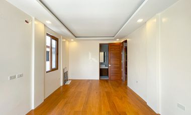 Sophisticated Modern Contemporary House and Lot For Sale in BF Homes, Parañaque