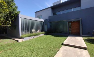 Propiedad en Venta  Barrio Cerrado Piedras Blanca