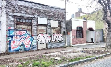 CASA EN VENTA BERISSO A RECICLAR
