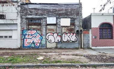 CASA EN VENTA BERISSO A RECICLAR
