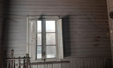 CASA EN VENTA BERISSO A RECICLAR