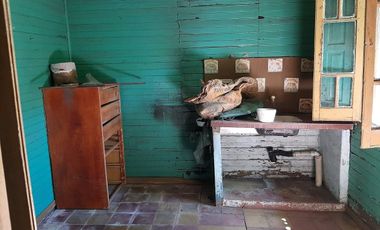 CASA EN VENTA BERISSO A RECICLAR