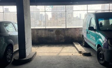 SE VENDE COCHERA CENTRICA EVA PERON Y RIVADAVIA