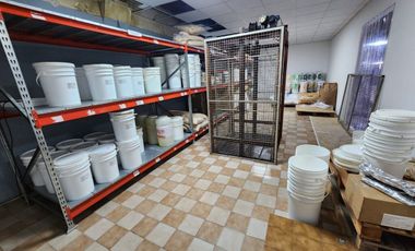 VENTA GALPON CON 400m² PLANTA LIBRE Y OFICINAS