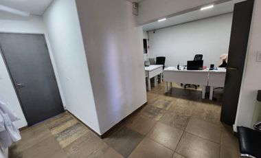 VENTA GALPON CON 400m² PLANTA LIBRE Y OFICINAS