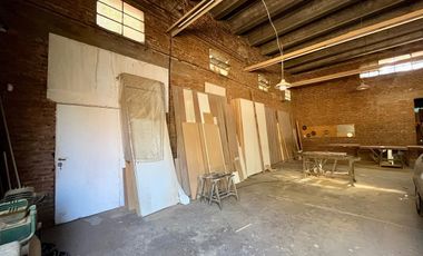 GALPON 420m² TERRENO 1778m² AV. RICARDO ROJAS 9700
