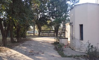 Se vende Casa Quinta en Villa Esquiu