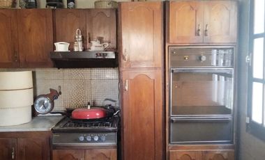 Se vende Casa Quinta en Villa Esquiu