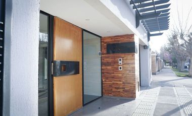 VENDE DEPARTAMENTO-JARDINES DEL REY. APTO CREDITO