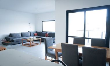 VENDE DEPARTAMENTO-JARDINES DEL REY. APTO CREDITO