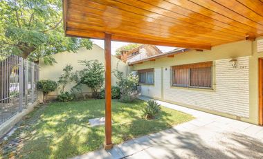 VENTA CASA EN TEMPERLEY PILETA QUINCHO