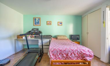VENTA CASA EN TEMPERLEY PILETA QUINCHO