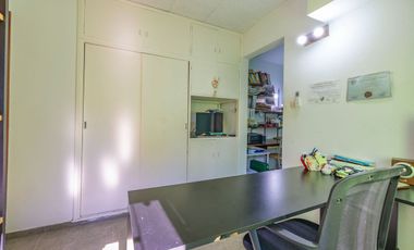 VENTA CASA EN TEMPERLEY PILETA QUINCHO