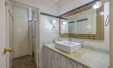 VENTA CASA EN TEMPERLEY PILETA QUINCHO
