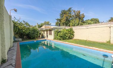 VENTA CASA EN TEMPERLEY PILETA QUINCHO