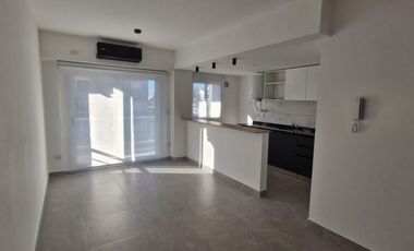 ALQUILER DE DEPARTAMENTO EN Tres de Febrero