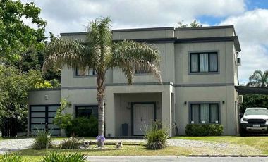 Casa en venta en Los Ombues de Hudson