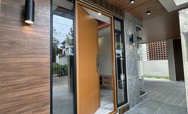 Brand New House & Lot For Sale in Tagaytay City-MC