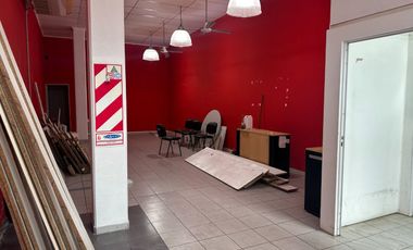 LOCAL COMERCIAL SOBRE IMPORTANTE ARTERIA EN VENTA