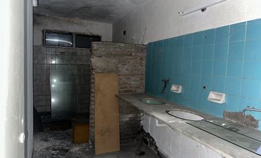 LOCAL COMERCIAL SOBRE IMPORTANTE ARTERIA EN VENTA