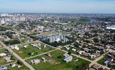 Venta lote en esquina excelente ubicaciòn