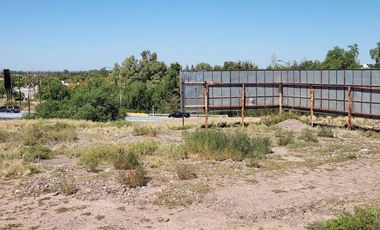 Terreno en venta sobre Corredor del Oeste