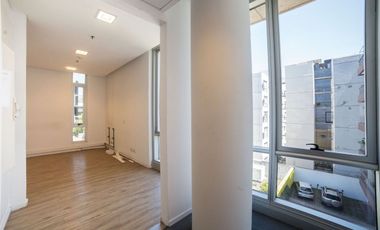 OFICINAS 960 m2 PLANTA LIBRE   OLIVOS 18 cocheras