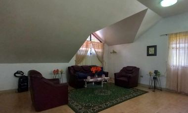 Vacation House For Sale in Tagaytay City-MC