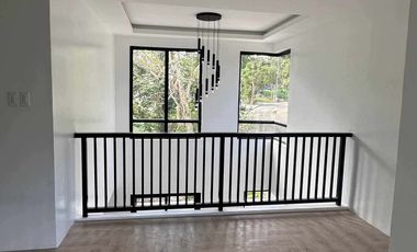 House & Lot for Sale in Tagaytay City-MC