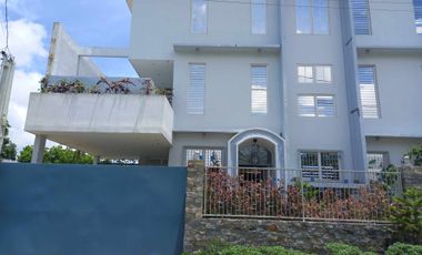 Pre-Owned House & Lot For Sale in Tagaytay City-MC