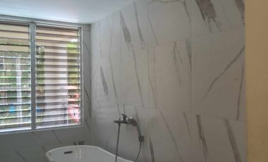 Pre-Owned House & Lot For Sale in Tagaytay City-MC