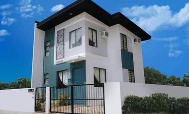 3 bedrooms single attached house and lot
