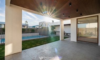 Casa en Arriendo en Monseñor Adolfo Rodriguez
