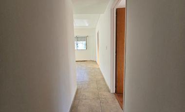 Departamento con cochera en alquiler en Caseros, Tres de Febrero, Provincia de Buenos Aires